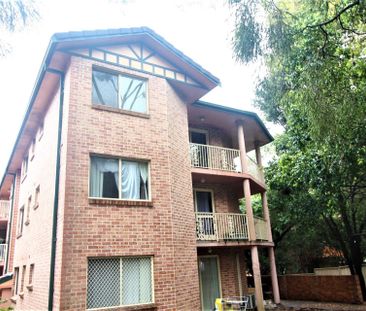 Updated&comma; Neat and Tidy 2-Bedroom Unit at Kogarah Station - Photo 6