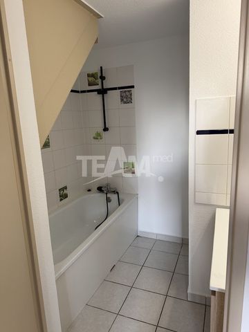 Location Maison 2 pièces 31m² VIC LA GARDIOLE 34110 - Photo 3