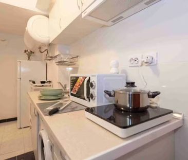 Avenida de Oporto, Madrid, Community of Madrid 28019 - Photo 6