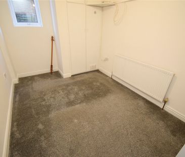 1 bed ground floor flat to rent in Victoria Road, Bridlington, YO15 - Photo 6