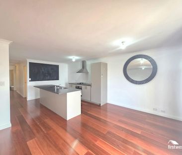 Low maintenance home available!! - Photo 4