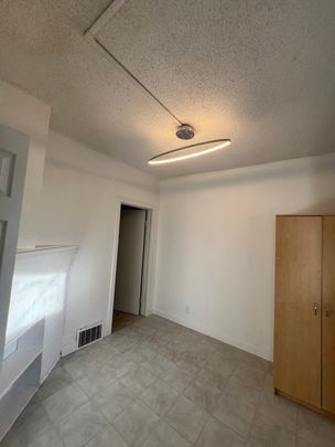 PRICE DROPPED! RENOVATED! 2 BDRM MAIN-BASEMENT!!! IN DOWNTOWN - Photo 1