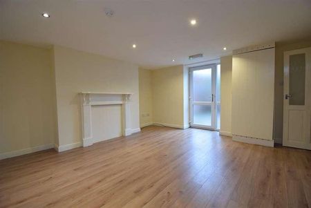 College Grove View, Wakefield, WF1 - Photo 4