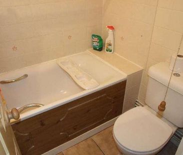 Tooting Bec Common, Pringle Gardens, SW16 - Photo 1