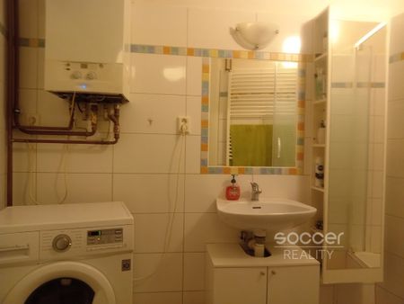 Pronájem bytu 2+1 - Fotografie 3
