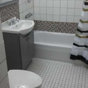 Rosemont, 3 1/2 24E Ave - Photo 3