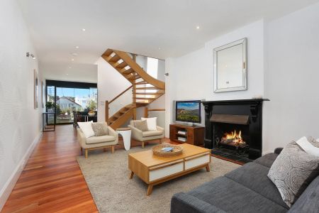 A terrace with a difference - Photo 2