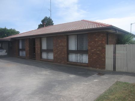 1/21 Bunyip Court, Morwell, VIC - Photo 3