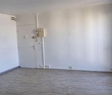 Appartement 3 pièces 62m2 REIMS 796 euros - Photo 6