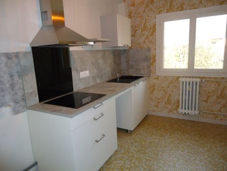 Location Appartement 3 pièces 63m² NEVERS 58000 - Photo 4