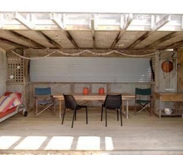 Rustic Sunny Whangapoua Cabins - Photo 1