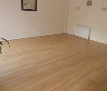 Pheasants Croft, MAIDENHEAD - Photo 1