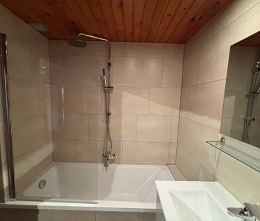 OORDEGEM - Tweeslaapkamerappartement op centrale ligging - Photo 3