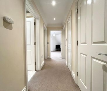 2 bedroom flat to rent - Photo 4