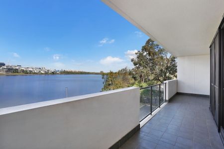 207/21 Verona Drive, Wentworth Point - Photo 5