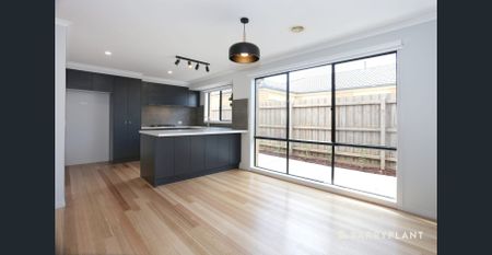 The Perfect Family Home with Space to Entertain! - Photo 4