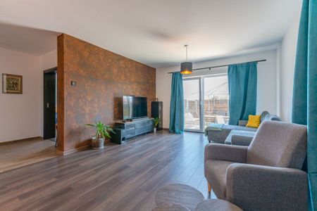 Casă Individuală de Închiriat, Încălzire în Pardose... - Fotografie 3