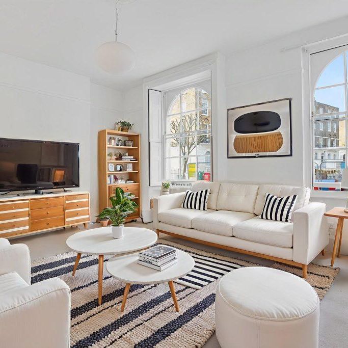 2 bedroom ground floor flat to rent - Photo 1