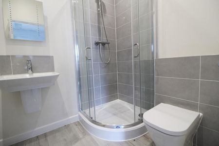 Ferndale Court, Reading, RG7 3SY - Photo 5