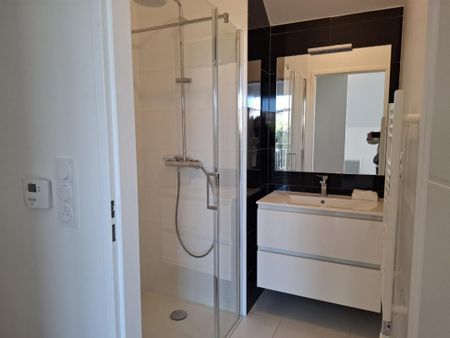 Appartement T2 à louer La Roche Sur Yon - 46 m² - Photo 2