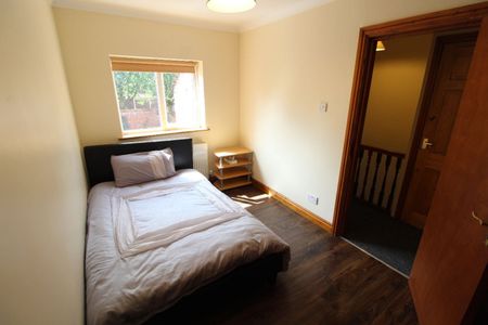 Fylde Road, PRESTON, Lancashire PR2 2NH - Photo 3