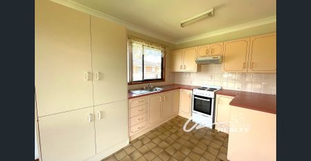 Great Central Location - Photo 5