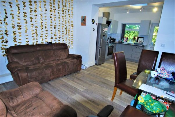 38 Crookes Road, Crookes - Photo 1