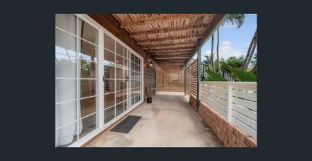 Freshly Renovated 2 Bedroom Separate Living - Elevated Buderim - Photo 5