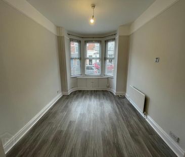69 Nevis Avenue, Belfast, BT4 3AD - Photo 2