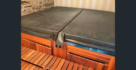 One of a kind. - Photo 4