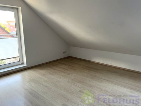 Gemütliche 2-Zimmer-Oberwohnung in zentraler Lage von Warsingsfehn! - Photo 3