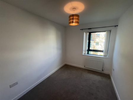 Apt 4a The Limes, 216 Belmont Road, - Photo 4