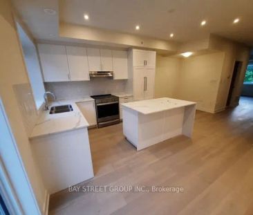 Condo Townhouse For Lease | W9249518 - Photo 3