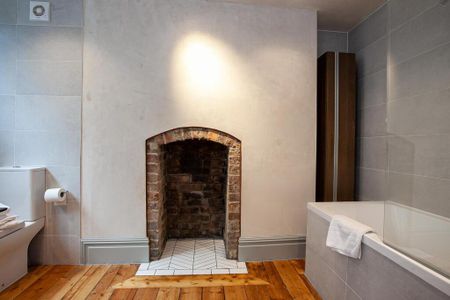 4 bedroom house to rent Liverpool Road, M3 - Photo 5