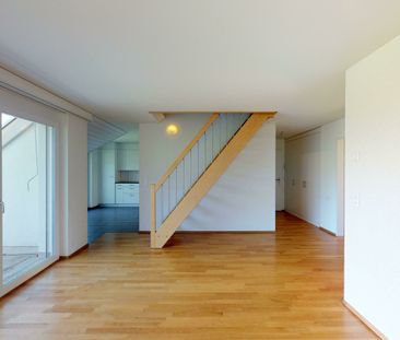 "Traumhafte Dachwohnung sucht Sie!" - Photo 1