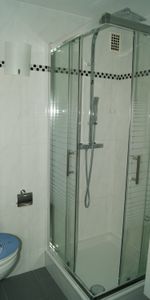 Appartement 2,5 pièces au 4ème étag - Photo 3