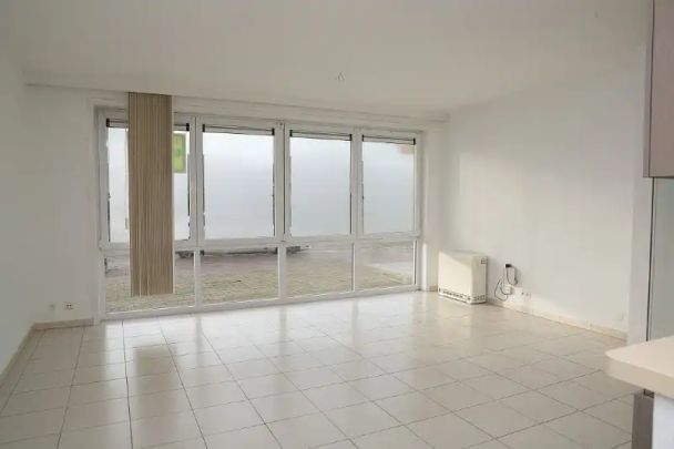 Appartement te huur - Photo 1