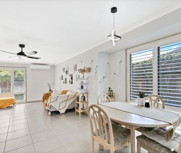 Fantastic Family Home in Sought after Location&excl; - Photo 1