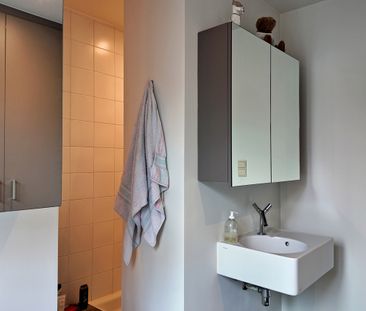 Uitzonderlijk afgewerkt duplex-appartement gelegen in het centrum v... - Photo 5