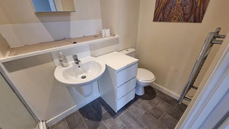 Holmsdale Road, Coventry, CV6 5JP - Photo 5