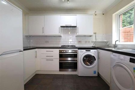 Sutton Close, Macclesfield, SK11 - Photo 5