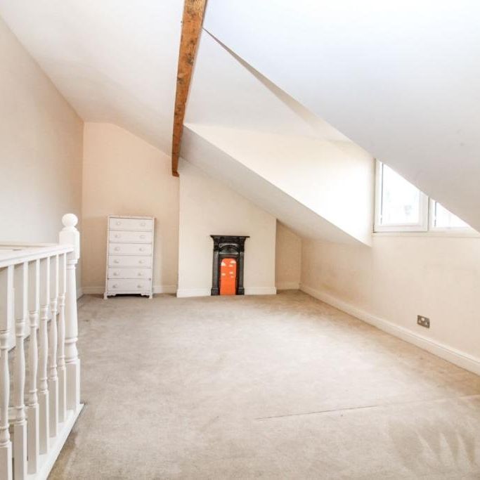 2 bedroom terraced house to rent - Photo 1