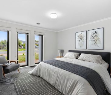 Neat Family Home In Convenient Position! - Photo 2