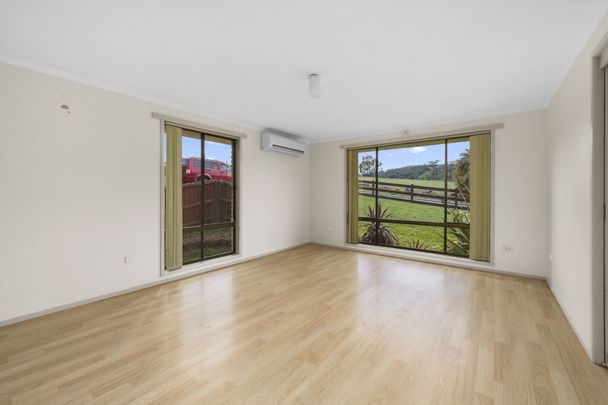 Spacious Family Home - Photo 1