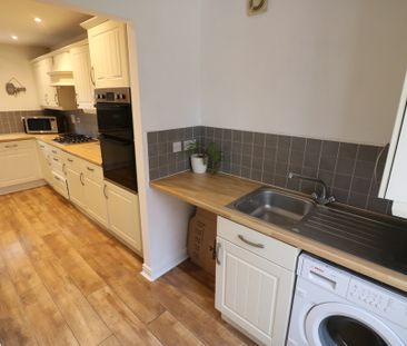 Sandringham Road, Brough - Photo 2