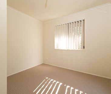 9 Seafoam Close, 4227, Varsity Lakes Qld - Photo 2