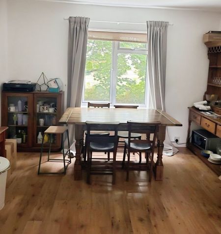 3 Bedroom Family Home to Let in Nympsfield - Photo 3