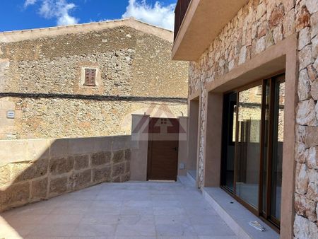 4 room luxury Villa for rent in Llubí, Spain - Photo 3