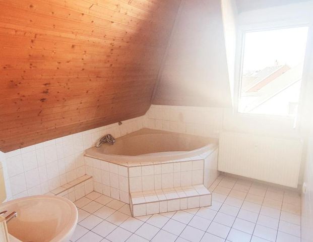 5 Zi-Dachgeschoß mit weitem Rundum-Grünblick :)☘️ - Photo 1