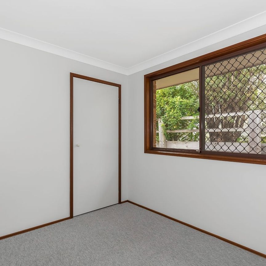 Three Bedroom Home in an Excellent Robina Location! - Photo 1